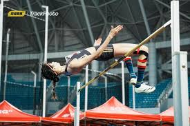 勢姿態輕鬆 勢姿態輕鬆